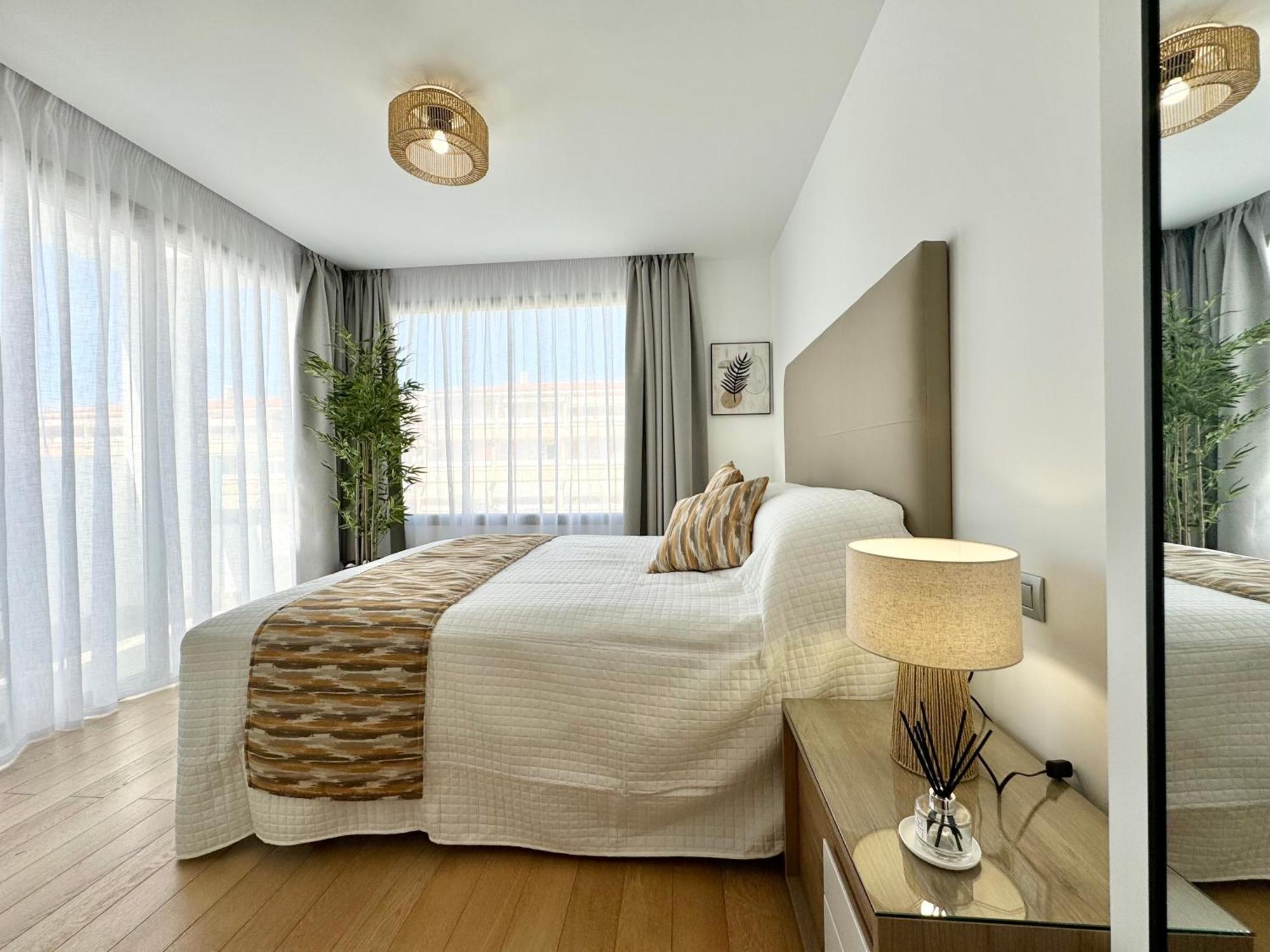 Welcome To Villa Bali A Luxurious Modern Getaway ロスクリスティアーノス エクステリア 写真