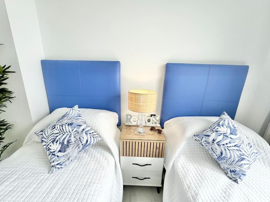 Welcome To Villa Bali A Luxurious Modern Getaway ロスクリスティアーノス エクステリア 写真